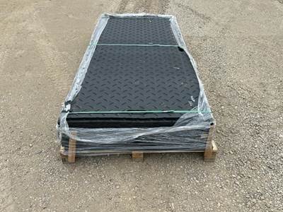 APPROX. (15) 2026 ABOSS DIAMOND PLATED RUBBER GROUND PROTECTION MATS --(LOCATED IN MADERA, CA)--