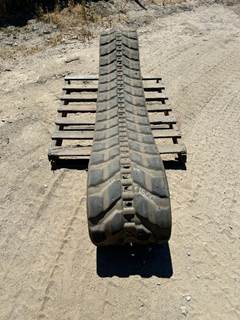 JCB TRACK MASTER --(LOCATED IN COLTON, CA)--