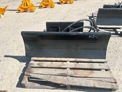 43" PUSH SHOVEL ATTACHMENT --(LOCATED IN COLTON, CA)--