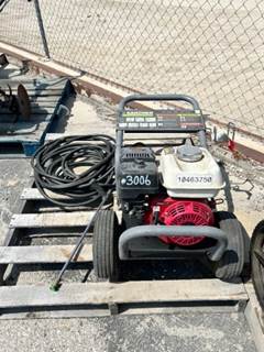 2021 SHARK DG-232437 PRESSURE WASHER