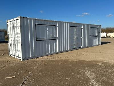 2026 40' HIGH CUBE CARGO CONTAINER --(LOCATED IN MADERA, CA)--