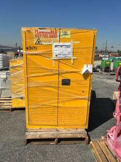 CONDOR CHEMICAL CABINET