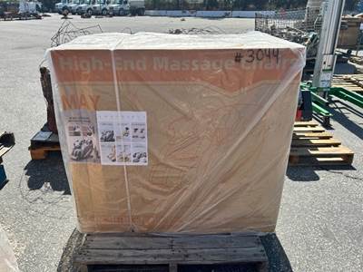 2026 MAY HIGH-END ZERO GRAVITY MASSAGE CHAIR --(LOCATED IN COLTON, CA)--