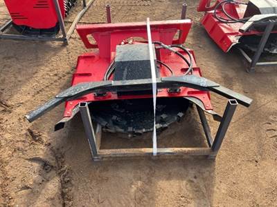 (3) 2025 GIYI XDM43 MULCHER ATTACHMENT