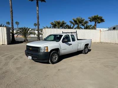 2013 CHEVROLET SILVERADO 1500 EXTENDED CAB PICKUP TRUCK