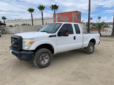2015 FORD F250 CREW CAB PICKUP TRUCK