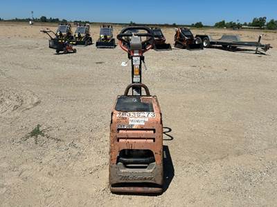2020 MULTIQUIP MVH308GH PLATE COMPACTOR --(LOCATED IN MADERA, CA)--