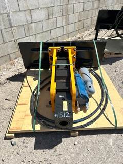2025 TOFT 750 HYDRAULIC POST DRIVER ATTACHMENT