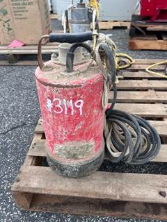 MULTIQUIP ST2037 2" SUBMERSIBLE PUMP --(LOCATED IN COLTON, CA)--
