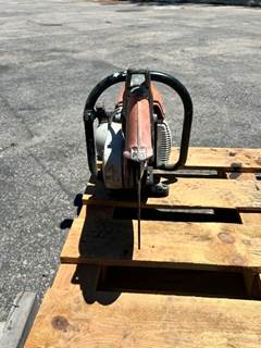 2021 STIHL TS420 14" CUTOFF SAW --(LOCATED IN COLTON, CA)--