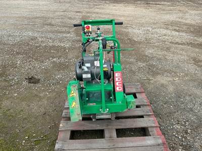 2022 EDCO DS185B/1PH 18" FLOOR SAW --(LOCATED IN MADERA, CA)--
