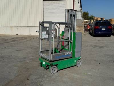 2017 GENIE GR20 PERSONNEL LIFT