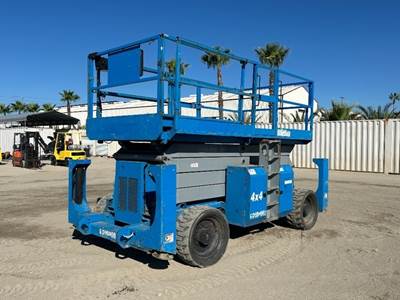 2011 GENIE GS4390 ROUGH TERRAIN SCISSORLIFT