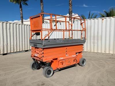 2004 JLG 3246ES Scissor Lift