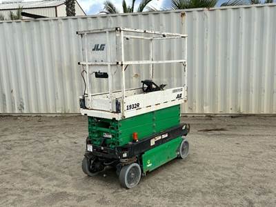 2018 JLG 1932R SCISSORLIFT