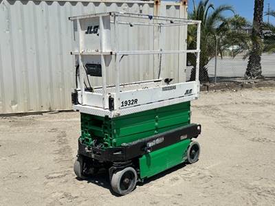 2019 JLG 1932R SCISSORLIFT