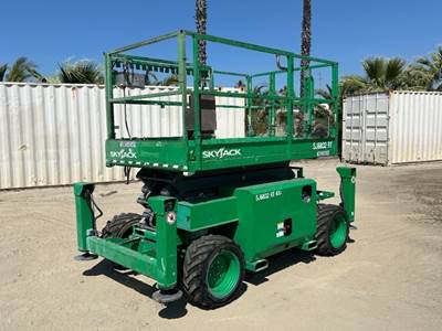 2018 SKYJACK SJ6832RT ROUGH TERRAIN SCISSORLIFT