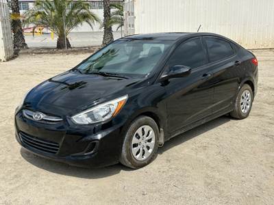 **2016 HYUNDAI ACCENT SEDAN