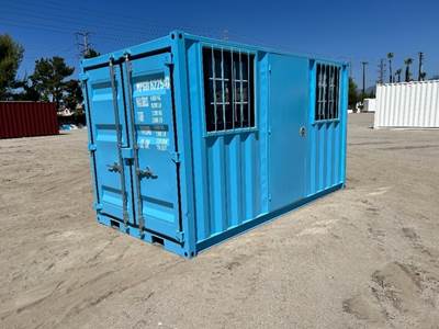 12' CARGO CONTAINER --(LOCATED IN COLTON, CA)--