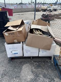 ASST. LIGHT FIXTURES --(LOCATED IN COLTON, CA)--