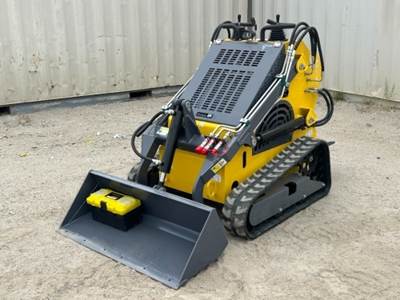 2025 STARVOX SV-480 SKIDSTEER LOADER