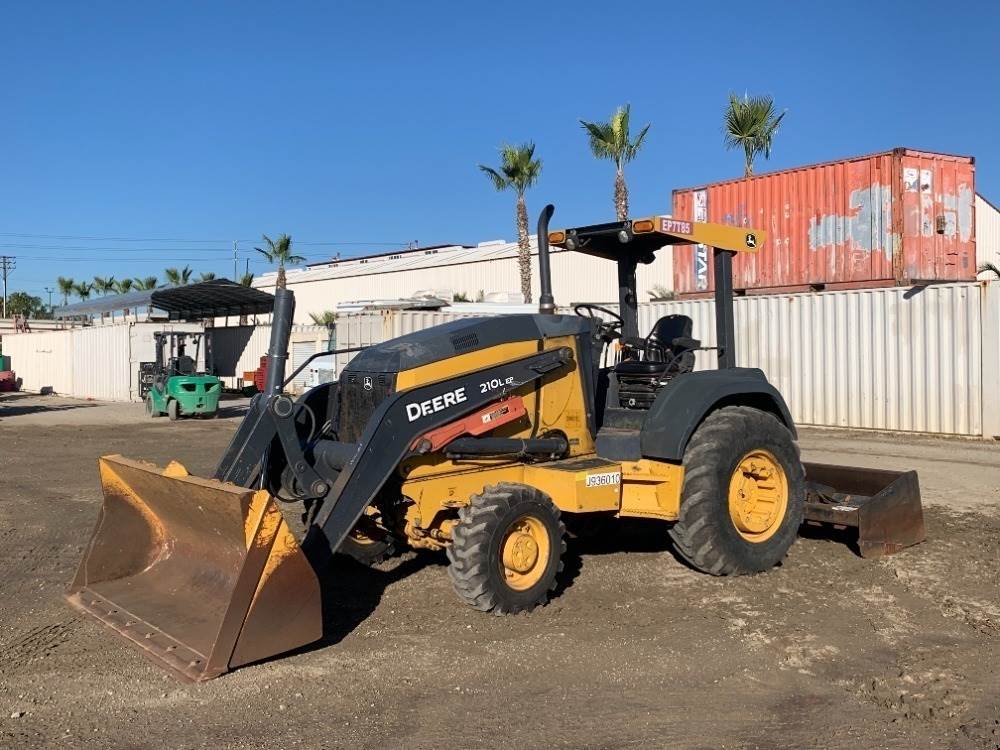 2016 John Deere 210L EP Skip Loader For Sale Colton, CA 153009236