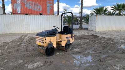 2011 STONE WOLFPACK WP3100 VIBRATORY TANDEM SMOOTH DRUM ROLLER