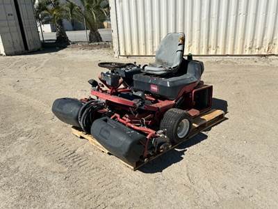 2007 TORO GREENSMASTER 3250D RIDE-ON MOWER
