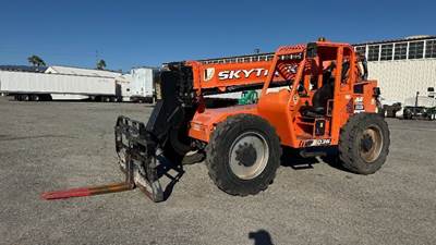 2018 SKYTRAK 6036 ROUGH TERRAIN REACH FORKLIFT