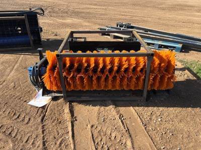 2025 GIYI SE61 SWEEPER ATTACHMENT