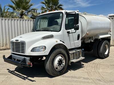 2018 FREIGHTLINER M2 106 2,000 GALLON BOBTAIL WATER TRUCK