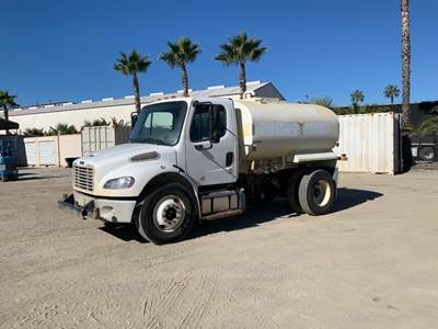 2016 FREIGHTLINER M2 106 2,000 GALLON BOBTAIL WATER TRUCK
