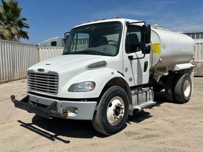 2018 FREIGHTLINER M2 106 2,000 GALLON BOBTAIL WATER TRUCK