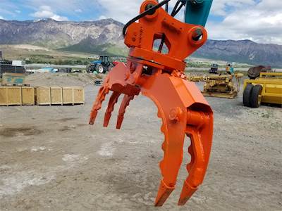 EDT Thumb / Claw Grapple