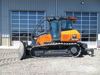 DEVELON DD130 Dozer