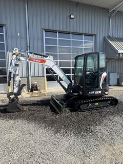 Bobcat E35 R2-Series Mini Excavator