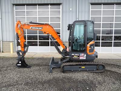 DEVELON DX35Z-7 Mini Excavator