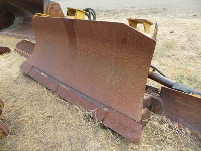 CAT D5K Blade With Slope Boards