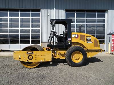Caterpillar CS44B Vibratory Soil Compactor