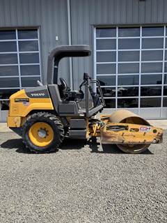 Volvo SD45B Smooth Drum Roller Compactor