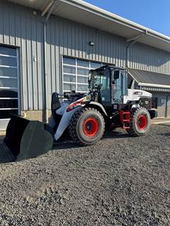 Bobcat L235 Large Wheel Loader