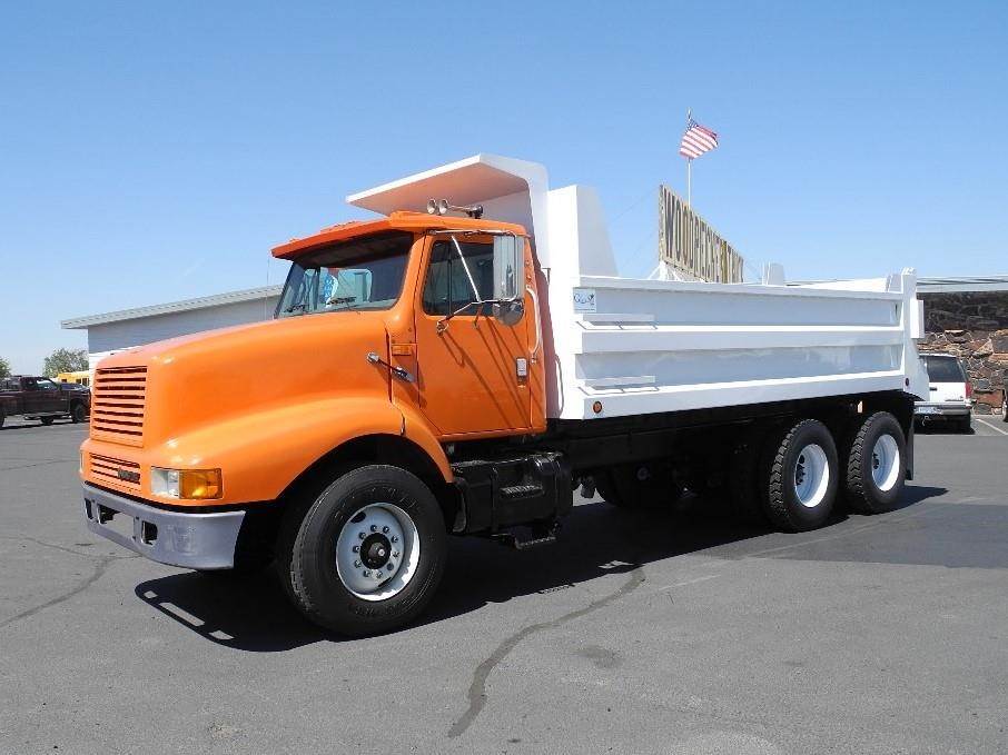 2000 International 2674 Heavy Duty Dump Truck For Sale, 73,543 Miles