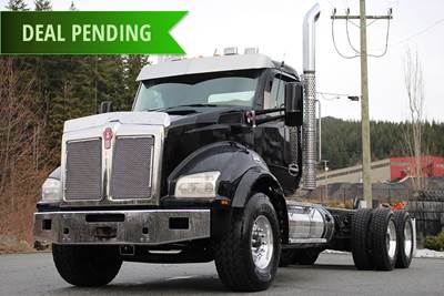 2018 Kenworth T880 Tandem Daycab