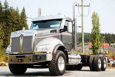 2019 Kenworth T880 Tandem  Daycab