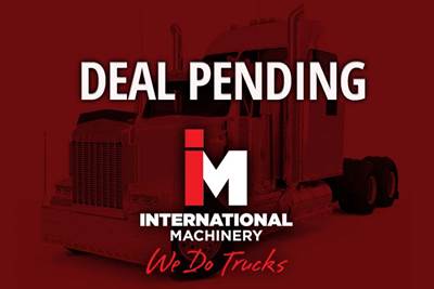 2017 Kenworth T880 Tri Drive Day Cab 565HP 18Spd