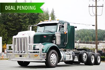 2022 Peterbilt 367 Extended Day Cab with Steerable Lift Axle X15 525HP