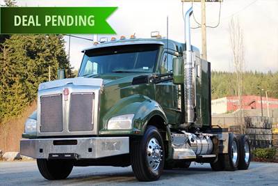 2019 Kenworth T880 Tandem with 38in Sleeper Cab and Wet Kit