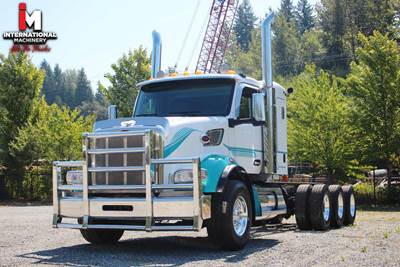 2023 Peterbilt 567 Tri Drive with 36in Sleeper X15 565HP 18 Spd