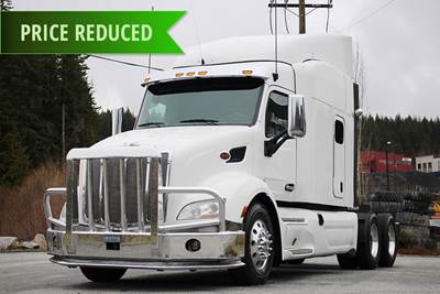 2018 Peterbilt 579 Tandem Highway Tractor with 80in Sleeper