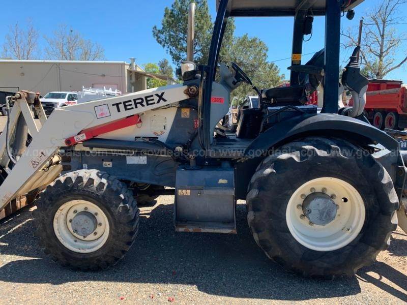 Terex TX860B Backhoe For Sale, 2,400 Hours Carson City, NV 860B1